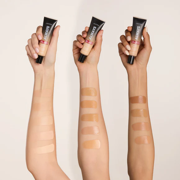 JAFRA Always 24HR Maquillaje de Larga Duración Alta Cobertura *Amplio Espectro FPS 15 / Tono 121 / 30 g - Image 3